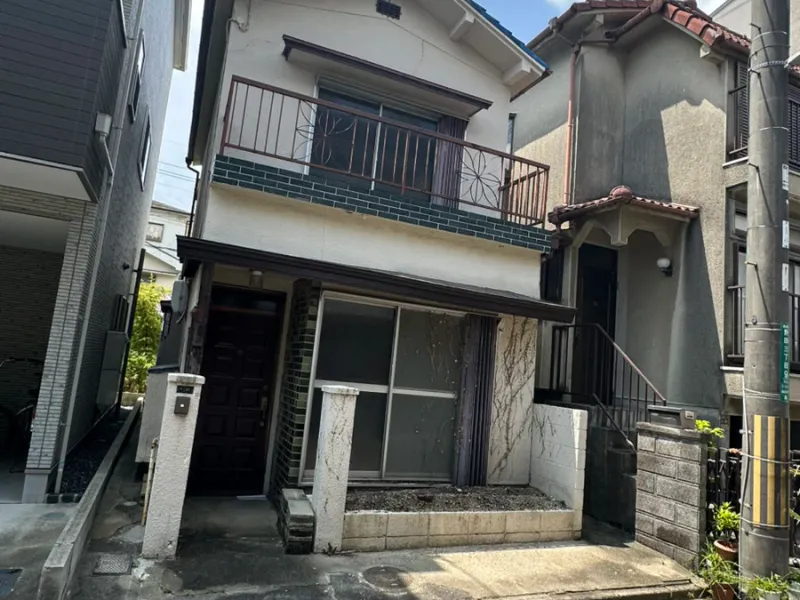 【外観】幅員約4.2ｍの公道に約4.7ｍ接しています。きれいな長方形の地型。
