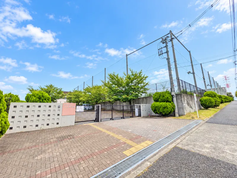 町田市立小山中学校：徒歩約15分（約1,200m）
